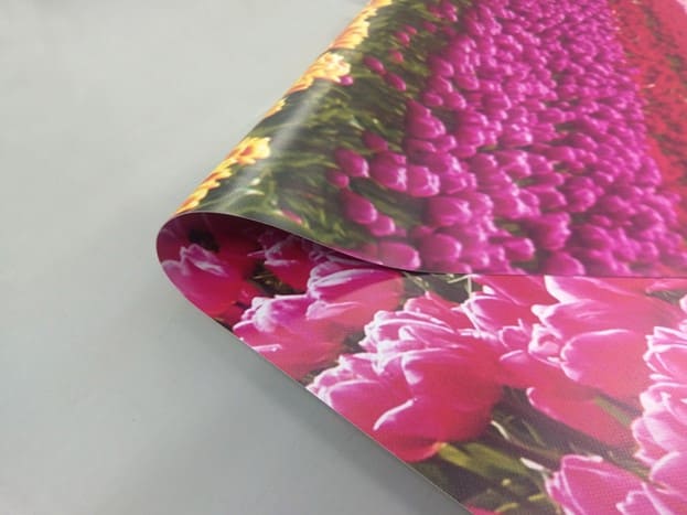 Почему баннерные ткани Blackout стали главным трендом в широкоформатной печати – фото №1