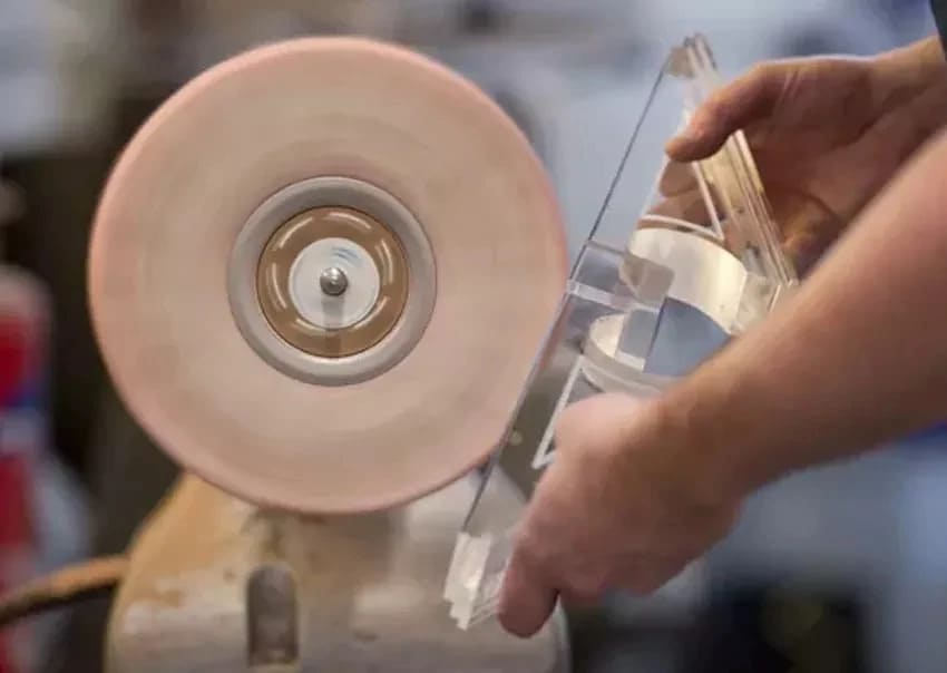 Полный гайд по обработке акрила: от фрезеровки до полировки – фото №11