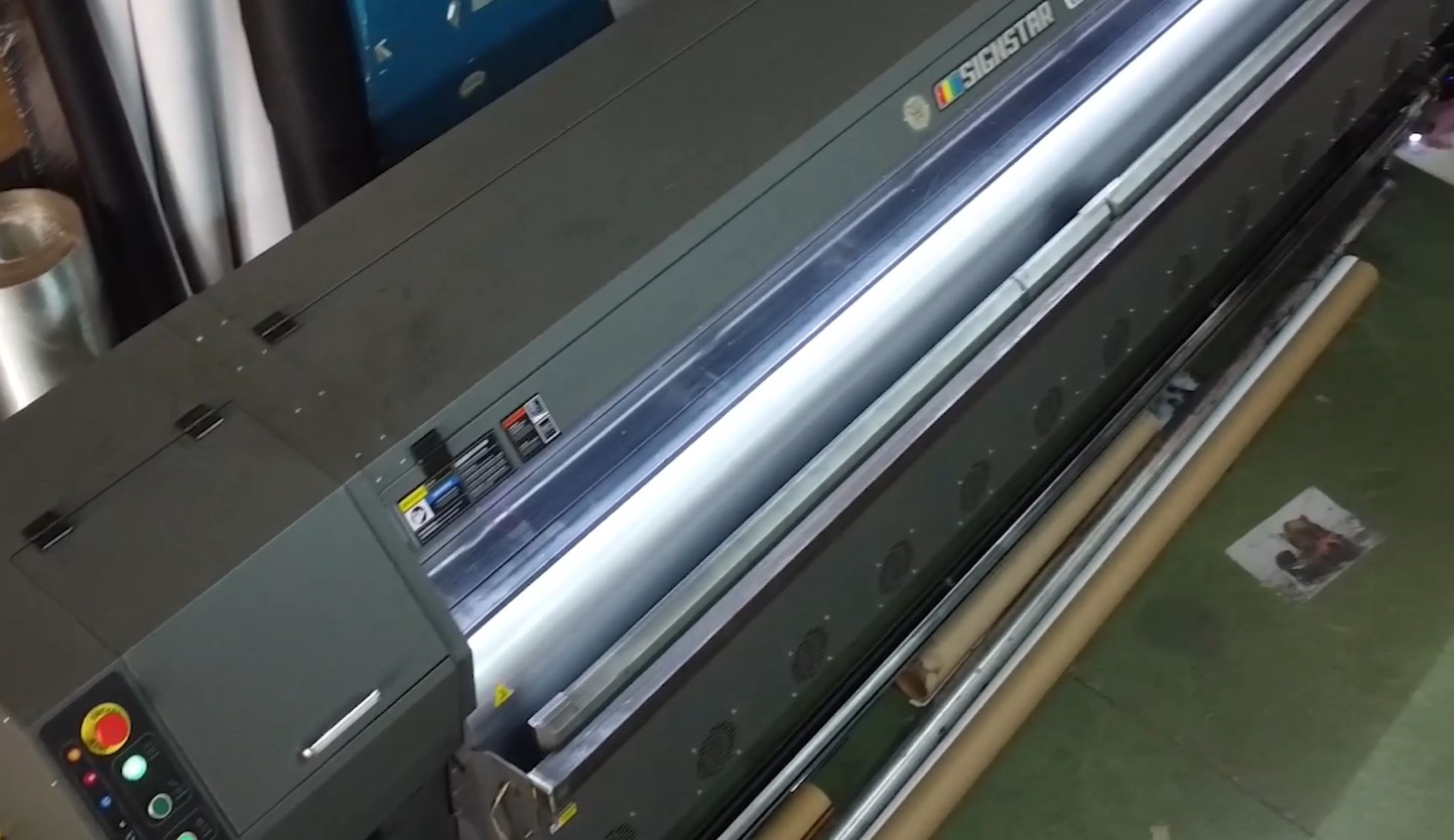 Быстрый, точный и надёжный. Обзор ШФ-принтера Volk C8