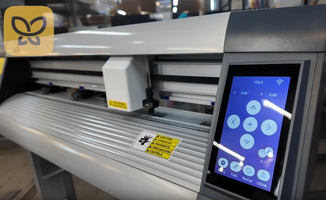 Режущий плоттер с сенсором и камерой! Обзор обновлённого Volk MC630