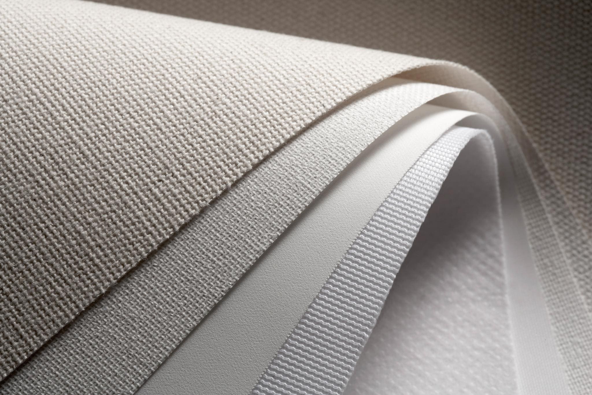 Топ 5 аргументов в пользу синтетических холстов