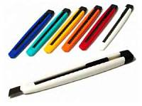 Ножи, лезвия, скребки