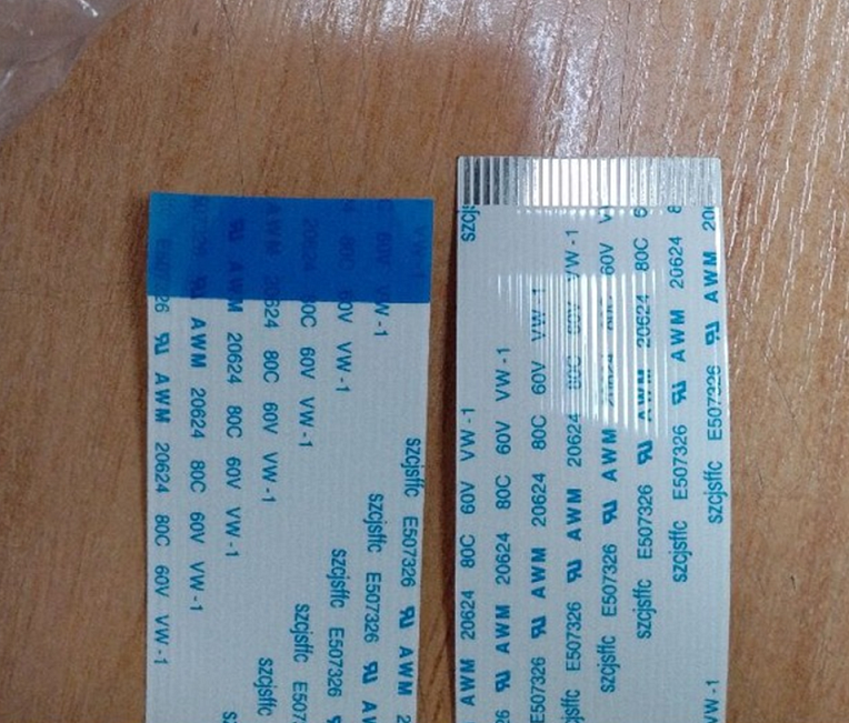 Изображение 26 pin Data cable 3,3м Volk 1601\1801 (хр600) е507326,Соединяет материнскую плату и плату управления голов, проходит через гусеничный трак. 